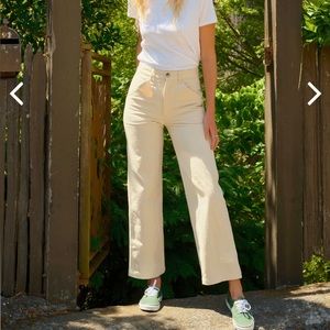 Mollusk surf shop Painter paints: XS